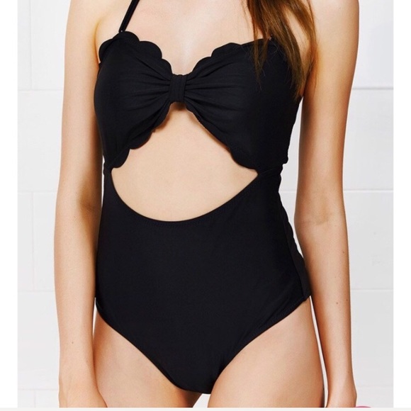 cupshe cut to it shell swimsuit review